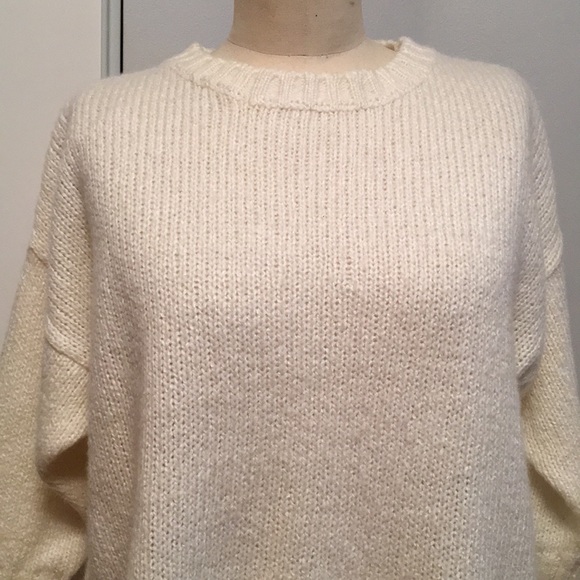 ZARA KNIT Sweater, size M - Picture 2 of 9